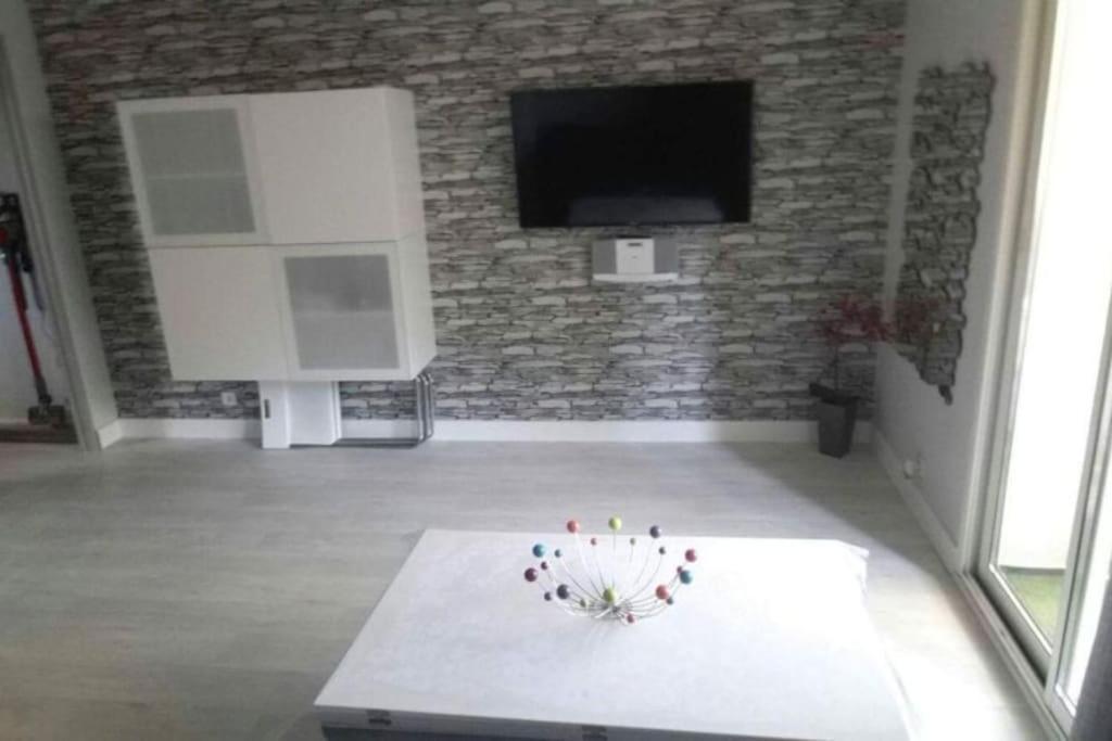 Studio 150M De La Plage La Seyne-sur-Mer Esterno foto